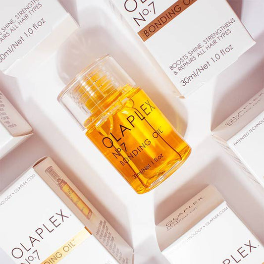 Neljä vinkkiä OLAPLEX No.7 Bonding Oil -hiusöljyn käyttöön